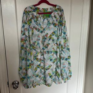 Colorful Pappagallo Parrot blouse. Flowy long sleeve colorful blouse. Size L.